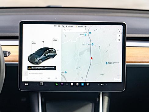 Used 2020 Tesla Model 3 Long Range AWD/4WD image 20