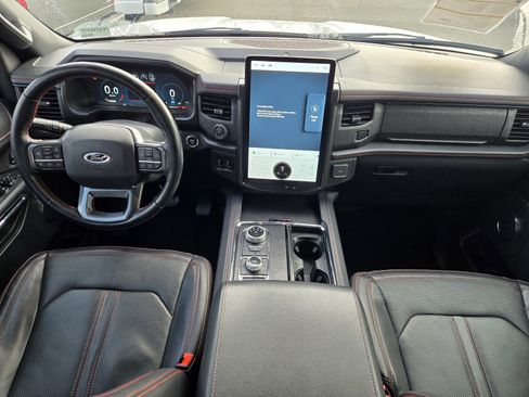 Certified 2023 Ford Expedition Limited image 15