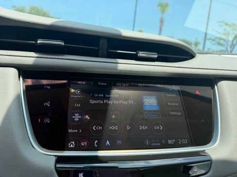 Used 2023 Cadillac XT5 Premium Luxury w/ Technology Package FWD image 11