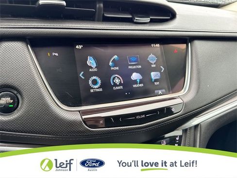 Used 2017 Cadillac XT5 Premium Luxury image 16