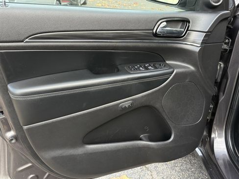 Used 2021 Jeep Grand Cherokee Limited w/ Quick Order Package 28K 80th image 19