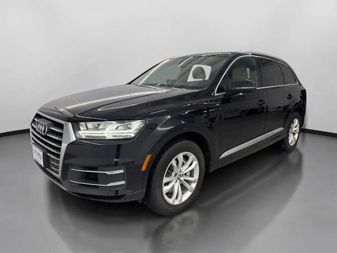 Used 2017 Audi Q7 3.0T Premium Plus w/ Premium Plus Package image 4