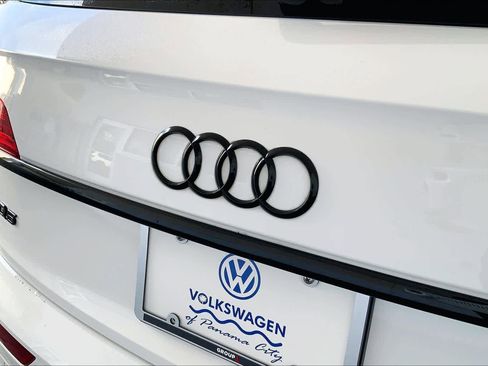 Used 2023 Audi SQ5 Premium Plus w/ Premium Plus Package AWD/4WD image 31