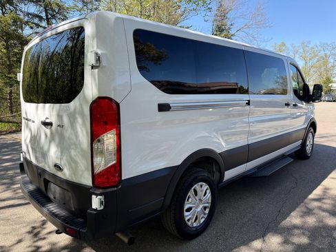 Used 2025 Ford Transit 350 XLT RWD image 2