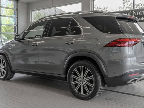Used 2025 Mercedes-Benz GLE 450e 4MATIC image 13