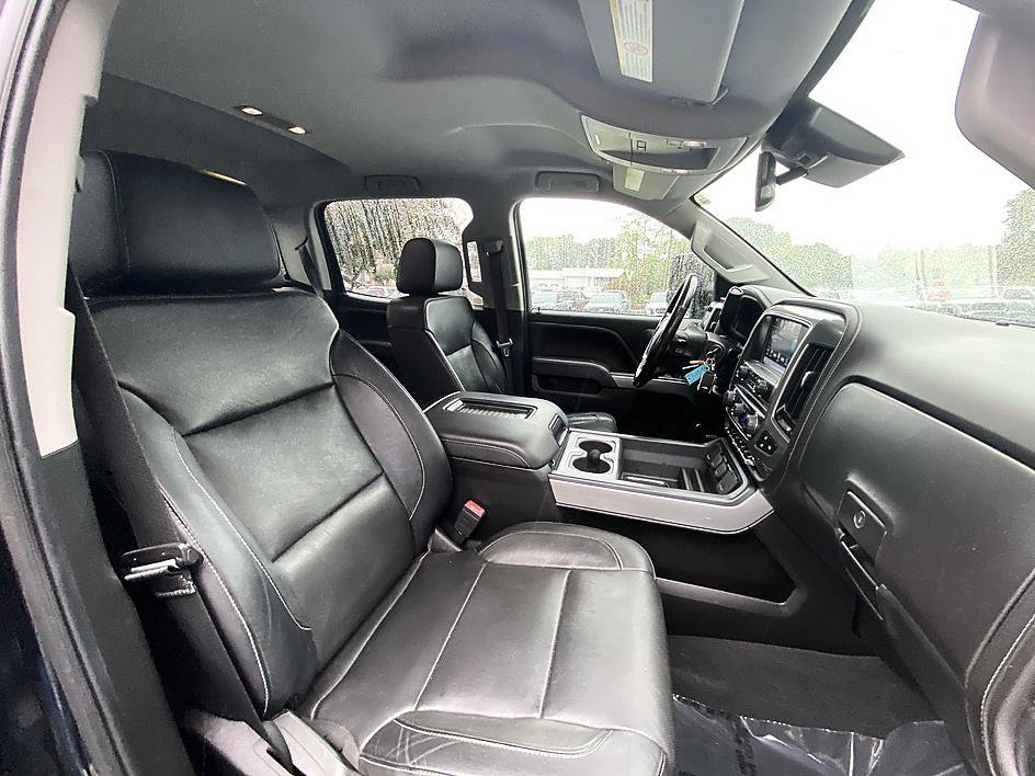 Used 2019 Chevrolet Silverado 2500 LTZ w/ Duramax Plus Package AWD/4WD image 23