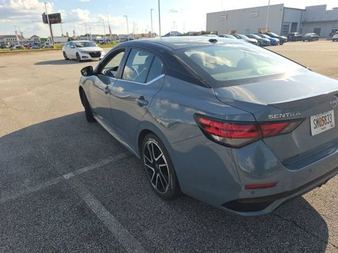 Used 2024 Nissan Sentra SR w/ SR Premium Package FWD image 11