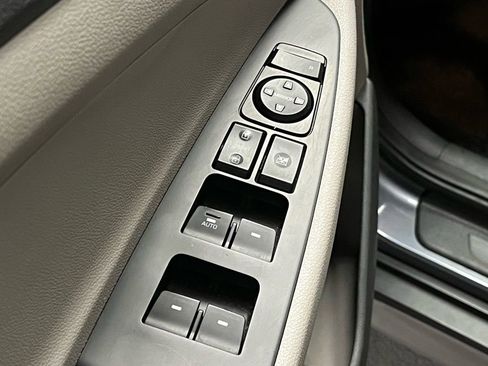 Used 2018 Hyundai Tucson SEL image 12