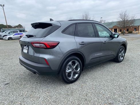 Used 2025 Ford Escape ST-Line image 3