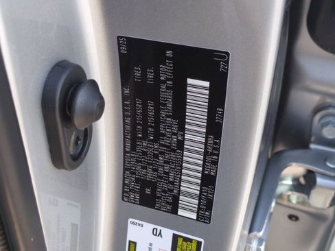 Certified 2026 Toyota Corolla Cross L FWD image 24