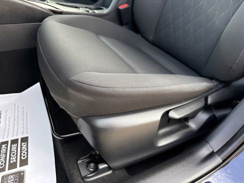 Used 2024 Toyota Corolla LE FWD image 12