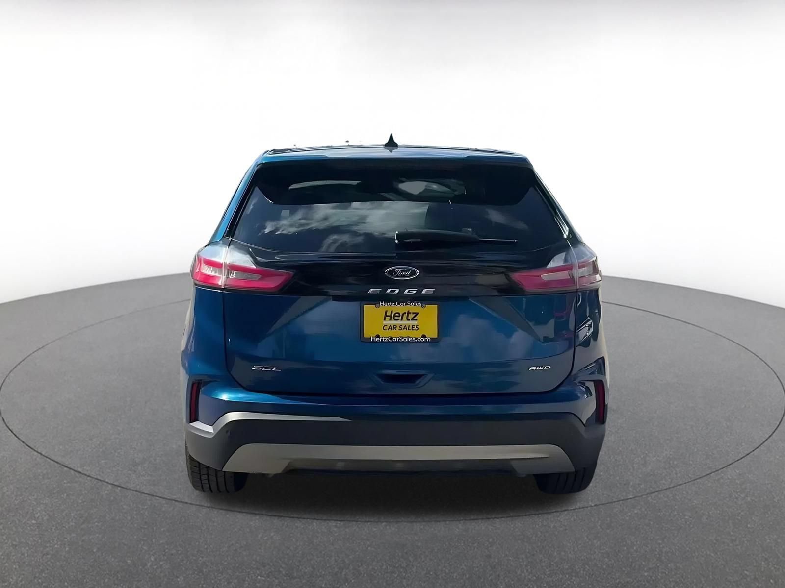 Used 2024 Ford Edge SEL AWD/4WD image 12