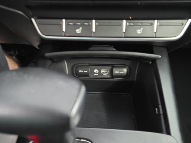 Used 2020 Kia Sorento LX w/ LX I4 Convenience Package AWD/4WD image 21