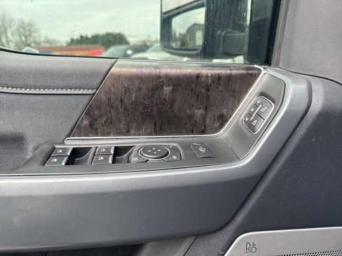 Used 2024 Ford F450 Lariat w/ Lariat Ultimate Package image 12