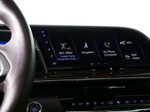 Used 2023 Cadillac Escalade ESV Premium Luxury Platinum image 13