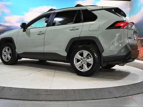 Used 2022 Toyota RAV4 XLE w/ Convenience Package AWD/4WD image 5