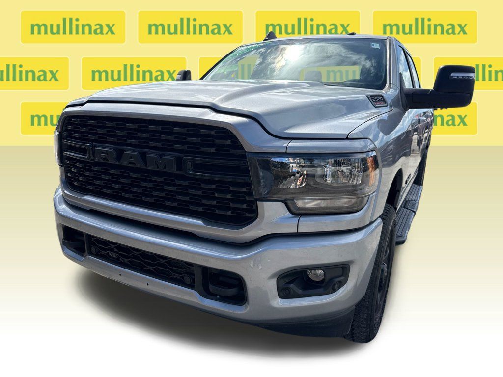 Used 2024 RAM 2500 Big Horn w/ Night Edition AWD/4WD image 9