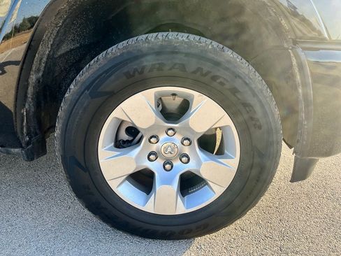 Used 2025 RAM 1500 Lone Star AWD/4WD image 10
