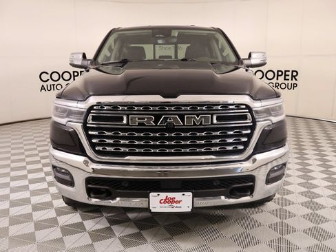Used 2025 RAM 1500 Limited w/ Trailer Tow Group AWD/4WD image 10