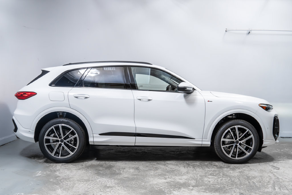 New 2026 Audi Q5 Premium Plus AWD/4WD image 8