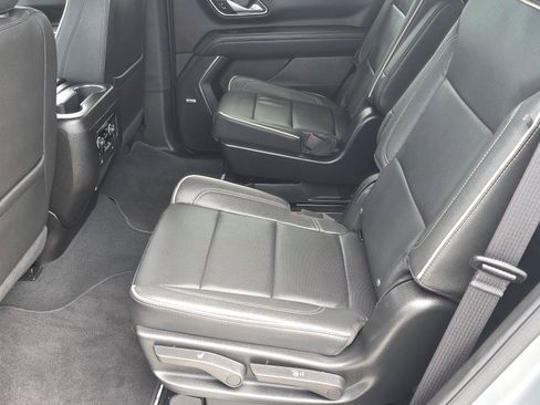 Used 2024 Chevrolet Tahoe Premier RWD image 23