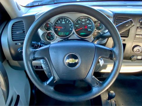 Used 2012 Chevrolet Silverado 2500 W/T image 34