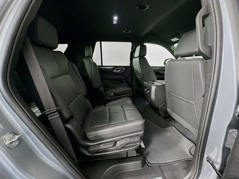 Used 2024 Chevrolet Tahoe RST w/ Luxury Package RWD image 28