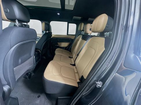 Used 2025 Land Rover Defender 110 X AWD/4WD image 24