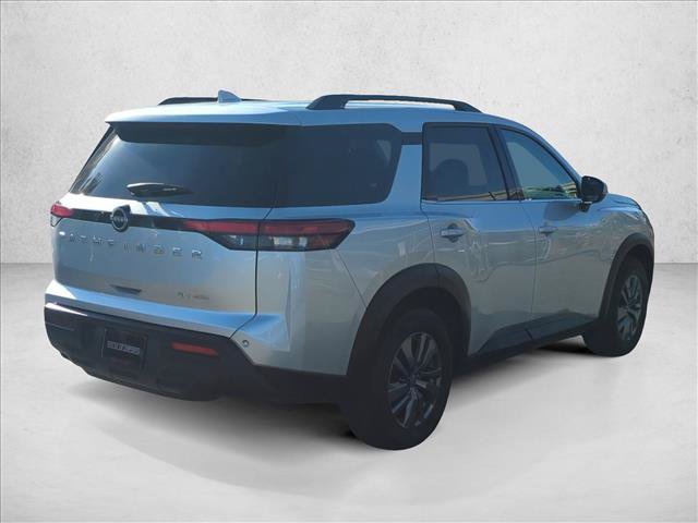 Used 2024 Nissan Pathfinder SV AWD/4WD image 5