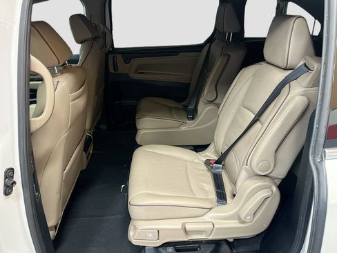 Used 2022 Honda Odyssey Elite image 26