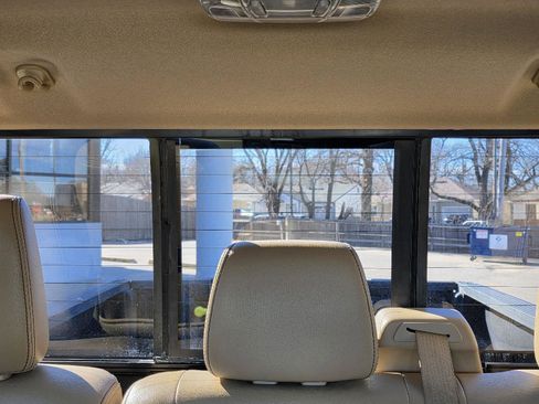 Used 2014 Ford F250 Lariat w/ Lariat Interior Package image 24