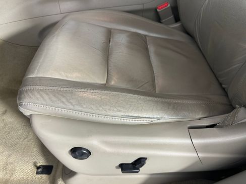 Used 2012 Jeep Grand Cherokee Laredo image 11