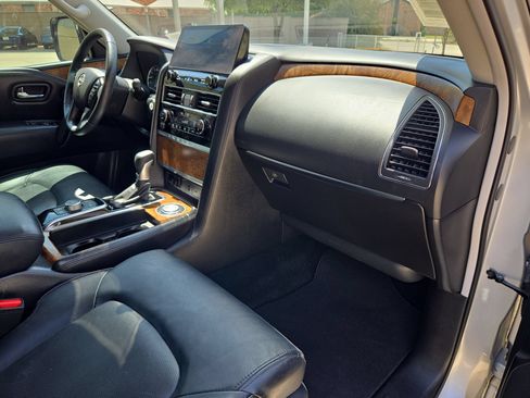 Used 2023 Nissan Armada SL w/ Cargo Package RWD image 32