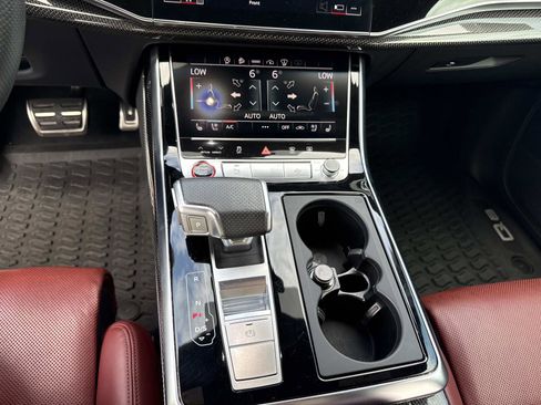 Used 2022 Audi SQ8 Prestige image 29