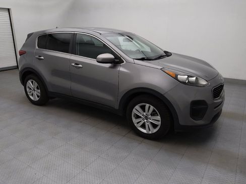 Used 2018 Kia Sportage LX image 11