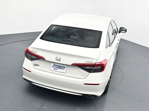 Used 2024 Honda Civic Sport image 29