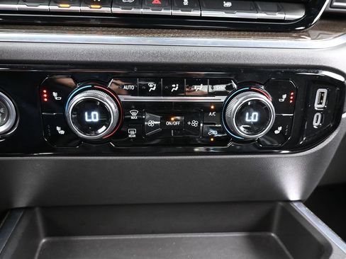 Used 2023 Chevrolet Silverado 1500 RST RWD image 27