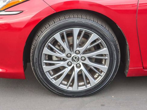 Certified 2021 Lexus ES 350 w/ Premium Package image 9