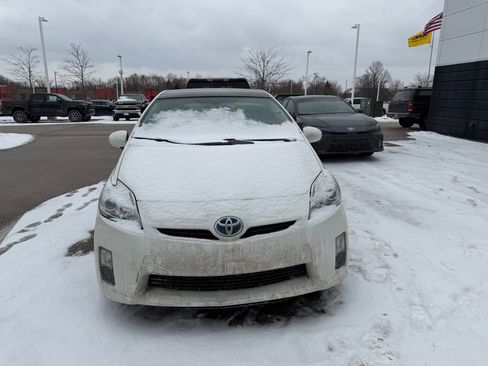 Used 2010 Toyota Prius Five image 4