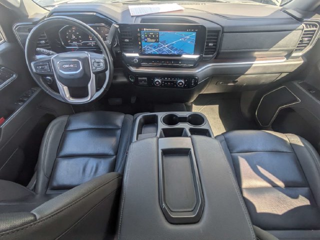 Used 2025 GMC Sierra 1500 SLT AWD/4WD image 16