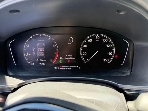Used 2022 Honda Civic Sport image 7