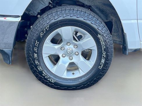 Used 2024 RAM 1500 Big Horn image 31