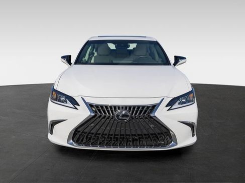 Used 2025 Lexus ES 300h w/ Premium Package image 13