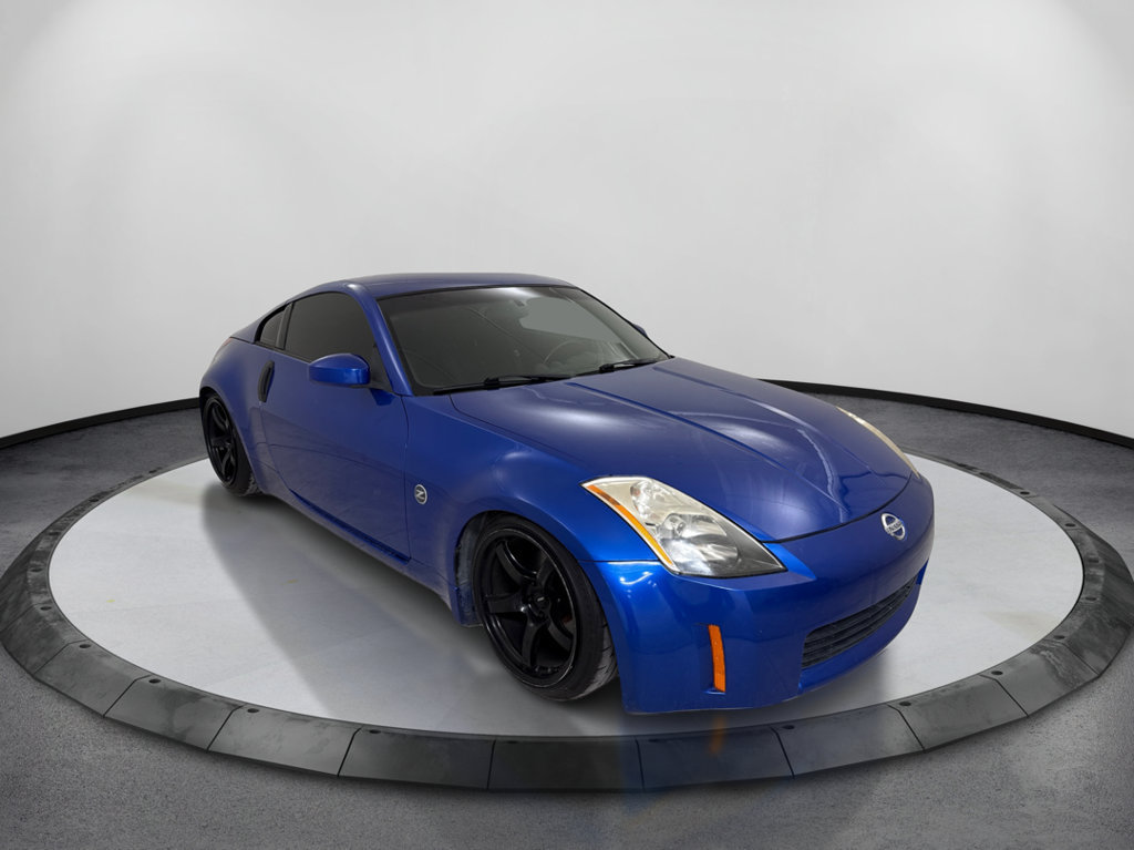 Used 2004 Nissan 350Z Coupe RWD image 3