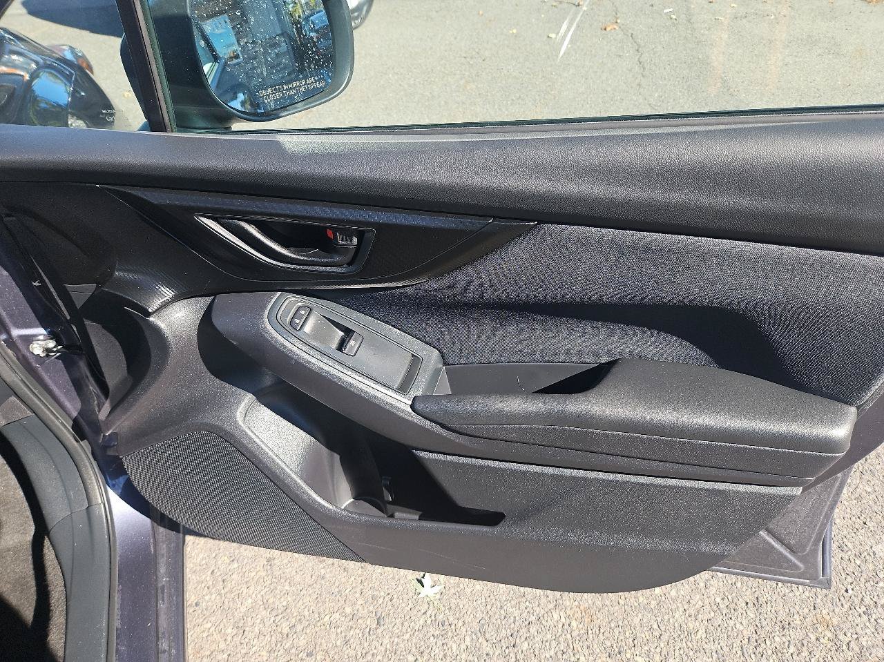 Used 2017 Subaru Impreza 2.0i AWD/4WD image 17