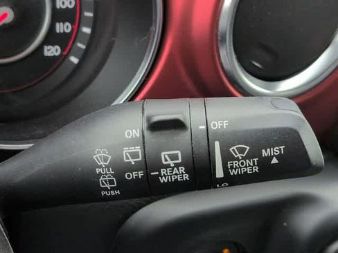 Used 2022 Jeep Wrangler Unlimited Rubicon w/ LED Lighting Group AWD/4WD image 25