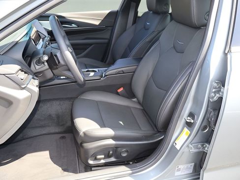 Certified 2023 Cadillac CT4 Premium Luxury image 10