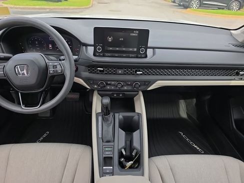 Used 2023 Honda Accord EX image 15