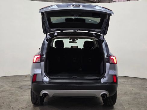 Certified 2022 Ford Escape SE image 13