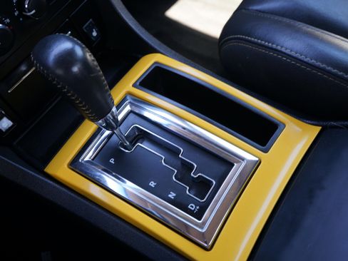 Used 2006 Dodge Charger R/T RWD image 16